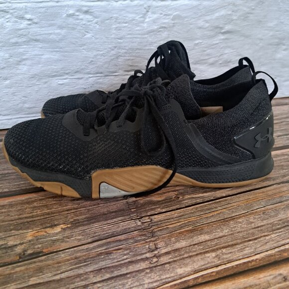 Under Armour TriBase Reign 3 training shoes in black and gum fitness sneaker main image 5